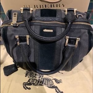 Burberry Purse(Authentic)